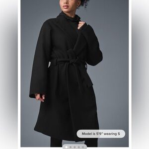 Alo wool game day coat size xs like new